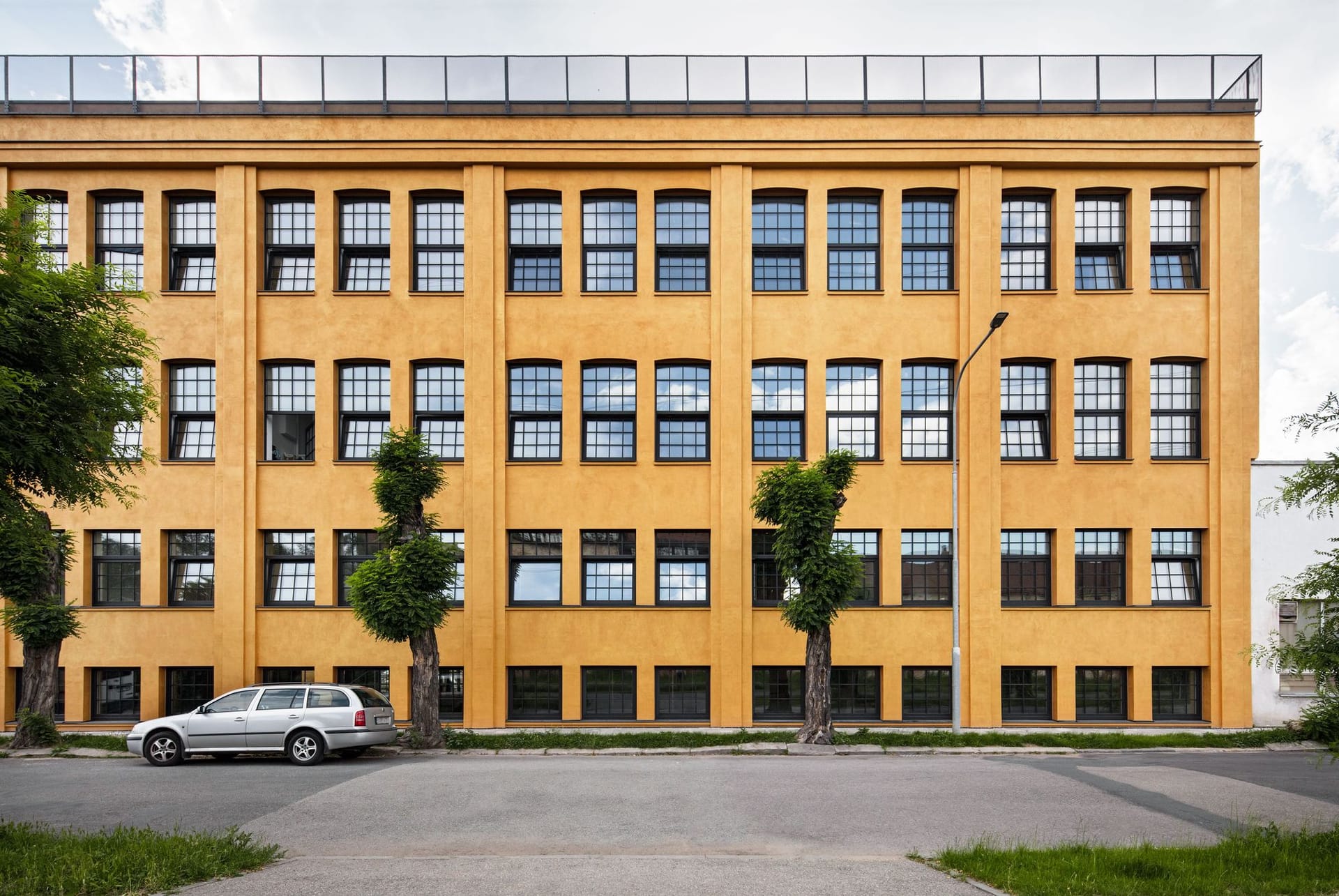 DADA Distrikt Facade